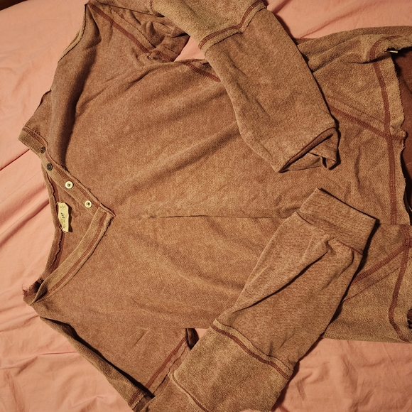 neal in Tops - Women's Brown Sweatshirt